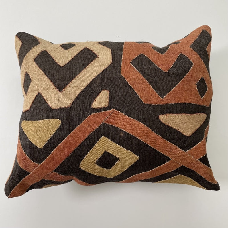 Beautiful vintage African Kuba Cloth cushion, 40x50cm, use to add an instant refresh the decoration scheme of your living space and dress your sofa.